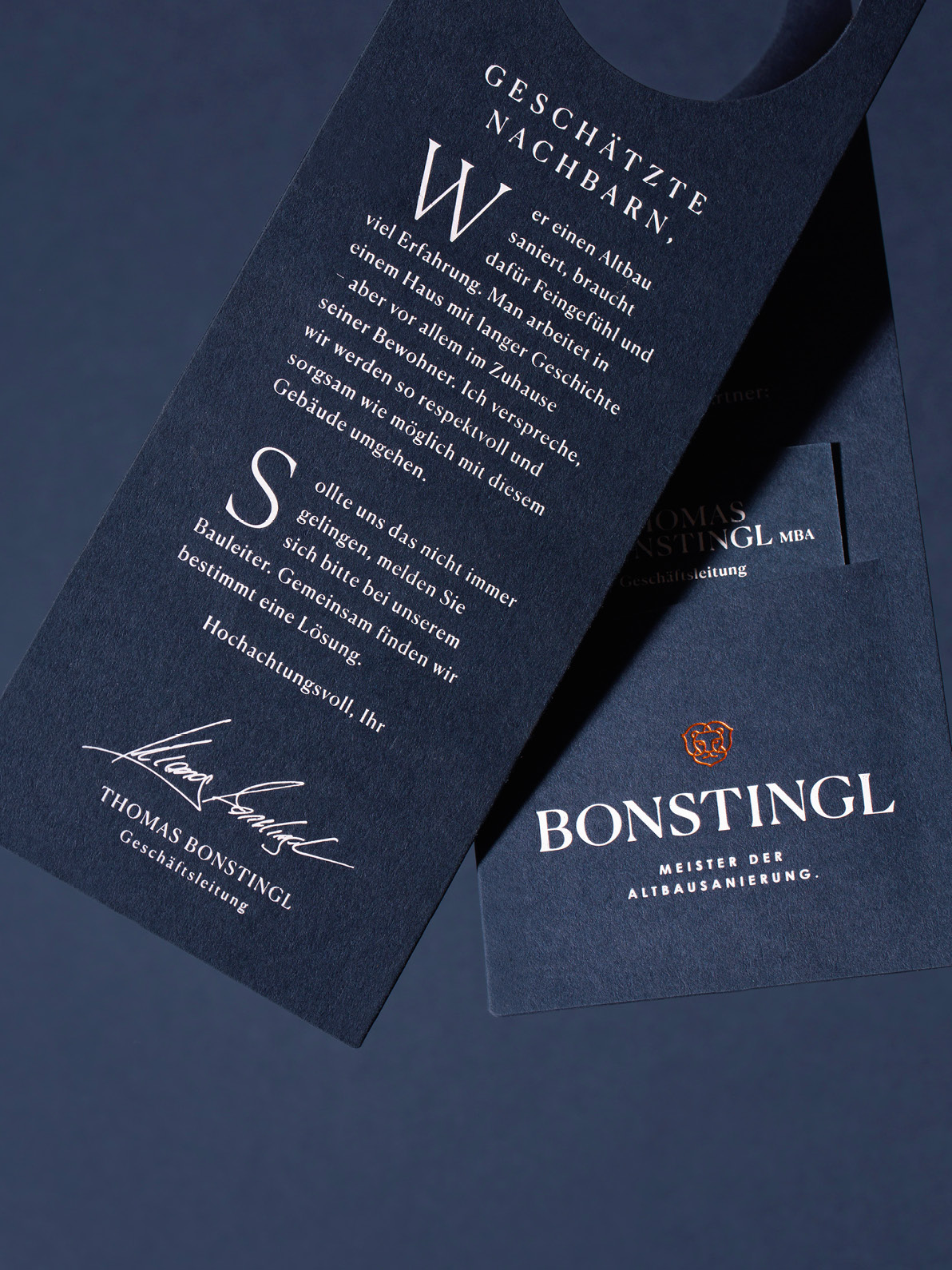 bonstingl_moodley_branding_tür_anhänger_details
