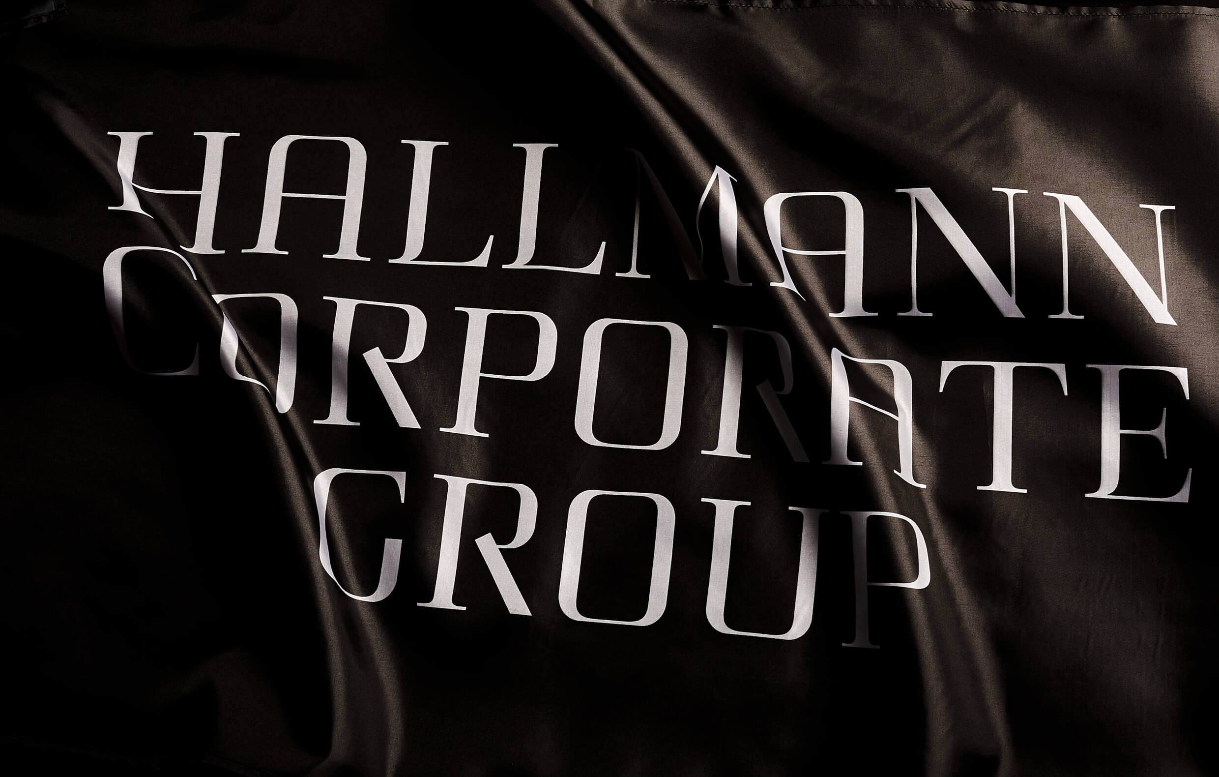 hallmann_font_moodley_brand_identity_schrift