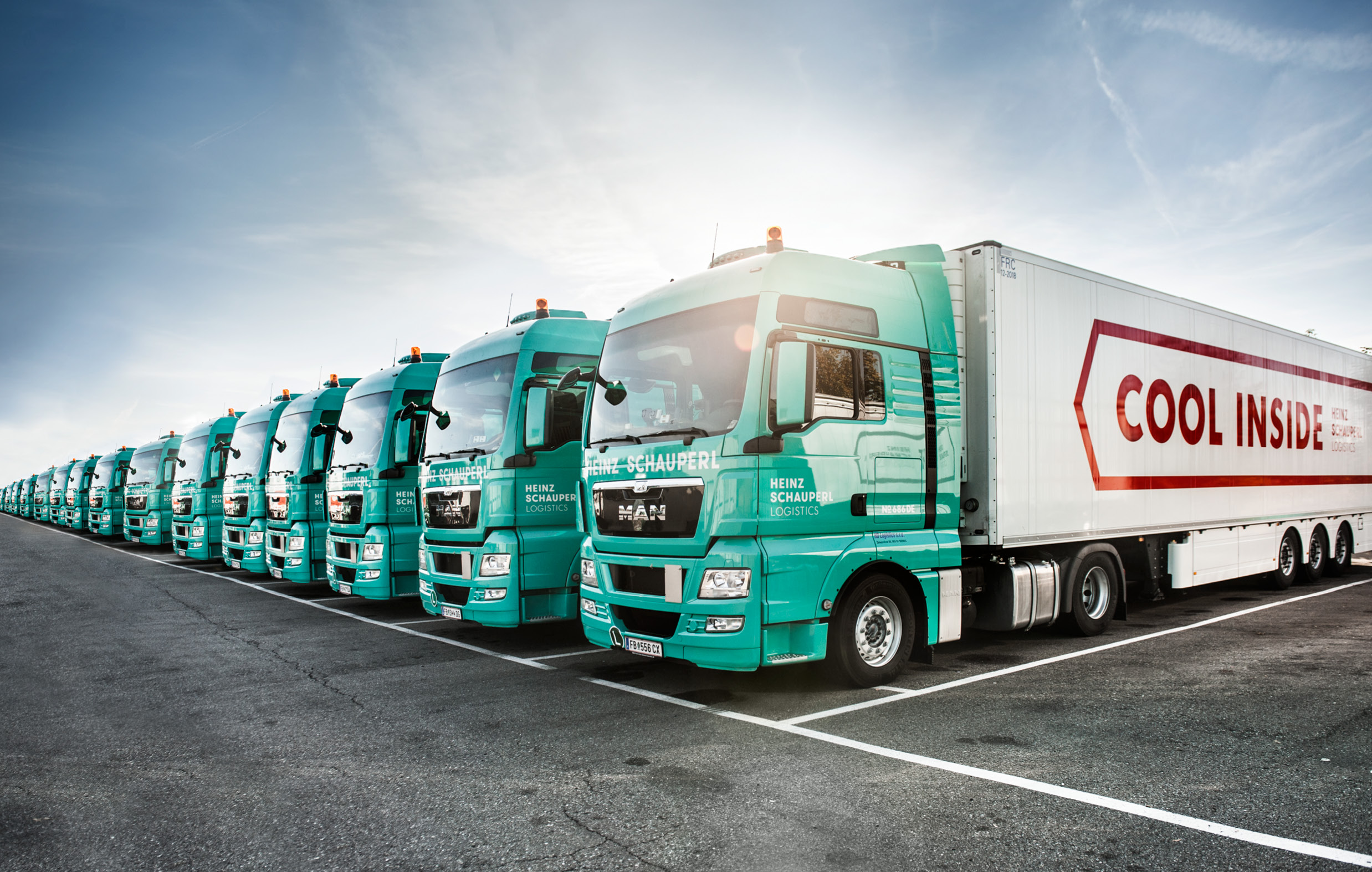 heinz_schauperl_logistics_moodley_branding_lkws
