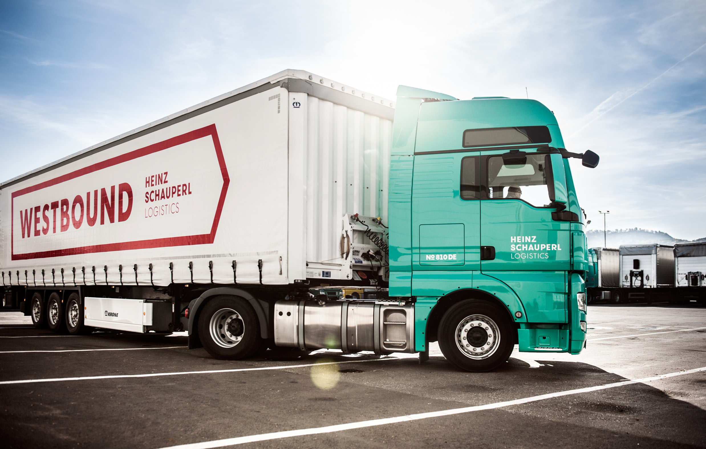 heinz_schauperl_logistics_moodley_branding_lkw