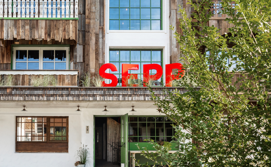 hotel_sepp_moodley_branding_hotel_eingang